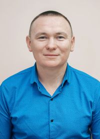 Петров Игорь Юрьевич
